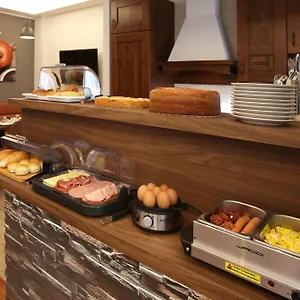 2* Couette-café J24